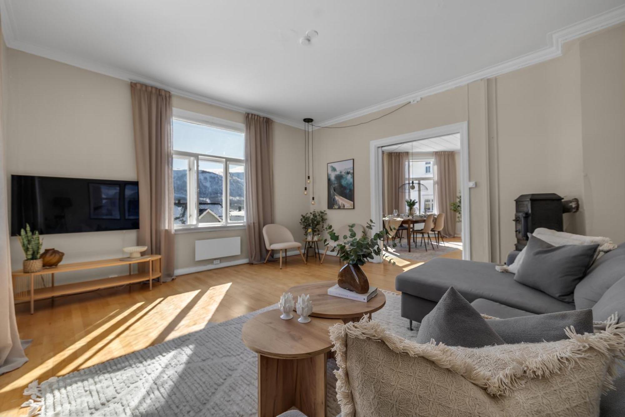 Amazing Tromso City Apartment With Free Parking And Lovely City Views! Eksteriør billede